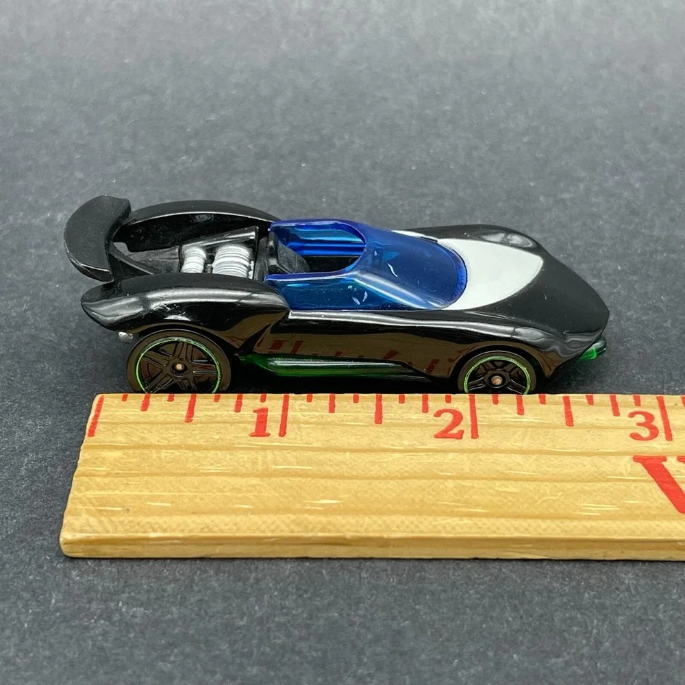Hot‎ Wheels 2014 Black Car Star Wars DGB60 Diecast 1/64 Scale